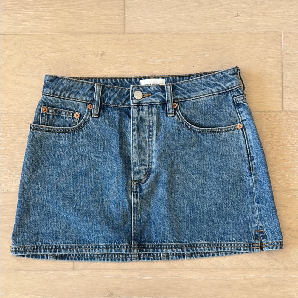 Still Here Denim Mini Skirt (Holly, classic blue, 27)